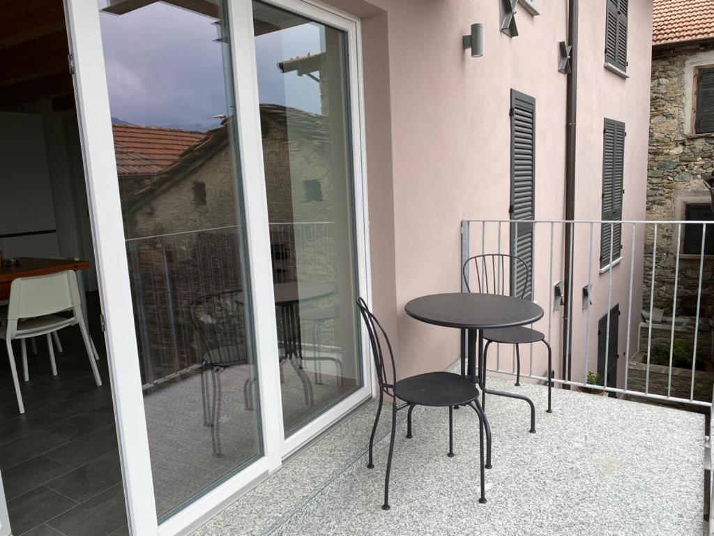 Delfina Home Terrazzo 013239-Cni-00132 Vercana Exterior photo